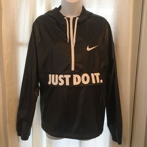 nike front pocket jacket